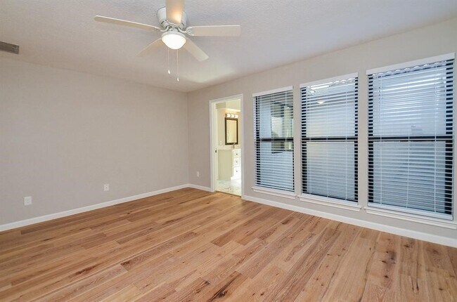 Building Photo - 15735 Tanya Cir