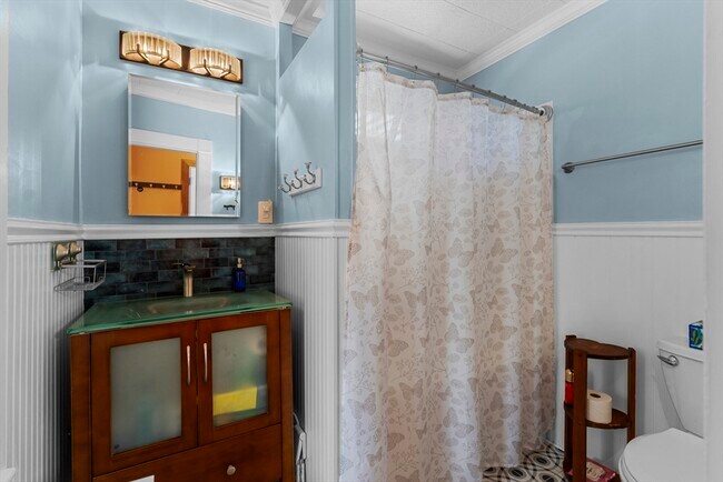 Building Photo - 101 North Ave