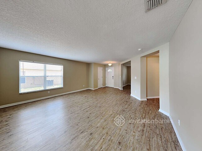 Building Photo - 3084 Tobago Ave