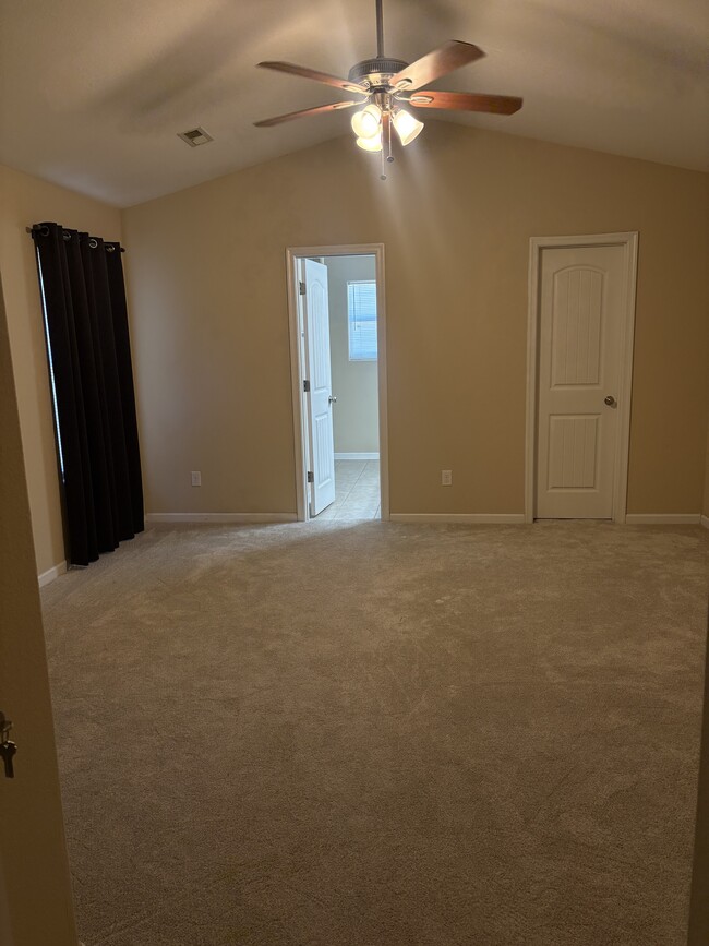 Building Photo - Mubarak 3rd