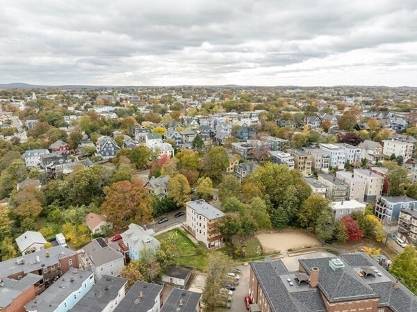 Building Photo - 19 Sawyer Ave