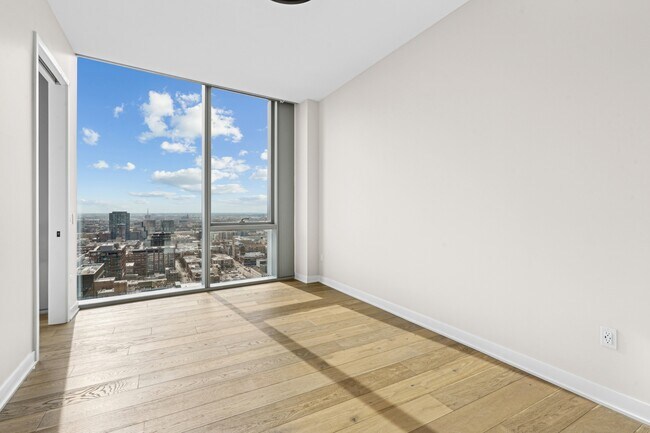 Building Photo - 1114 W Carroll Ave