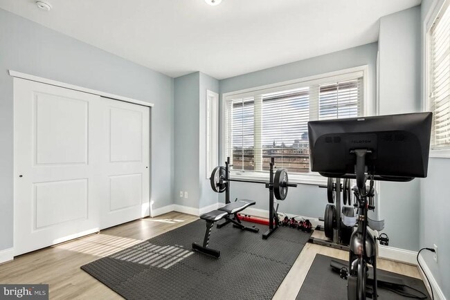 Building Photo - 103 Front St