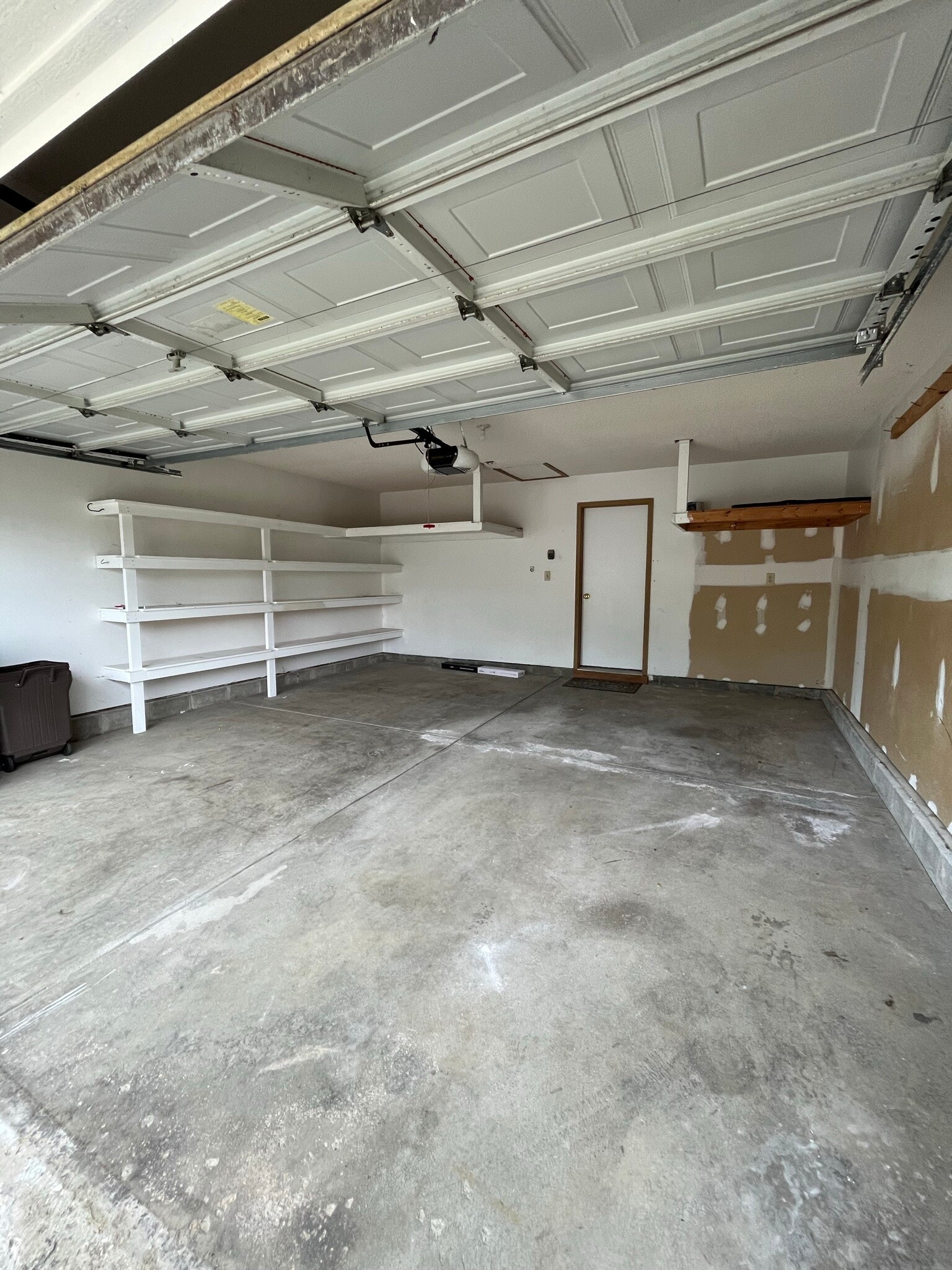 Building Photo - 5787 Nike Dr