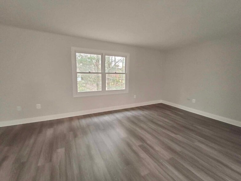 Building Photo - 123 Northampton Dr