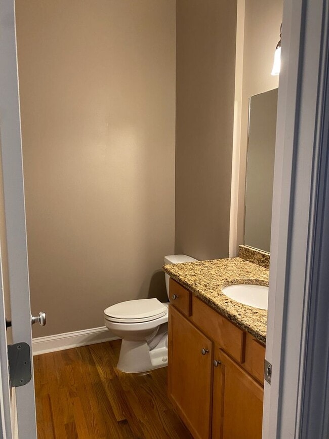 Building Photo - Elegant Intown Living in Carlyle Park – Beautiful 3BR/3.5BA Townhome