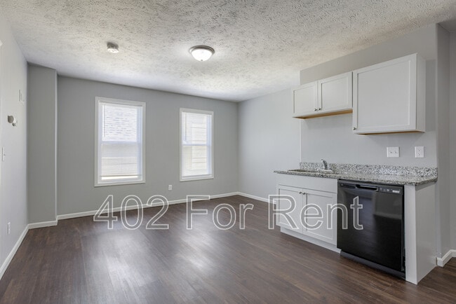 Building Photo - 2233 S 20th St