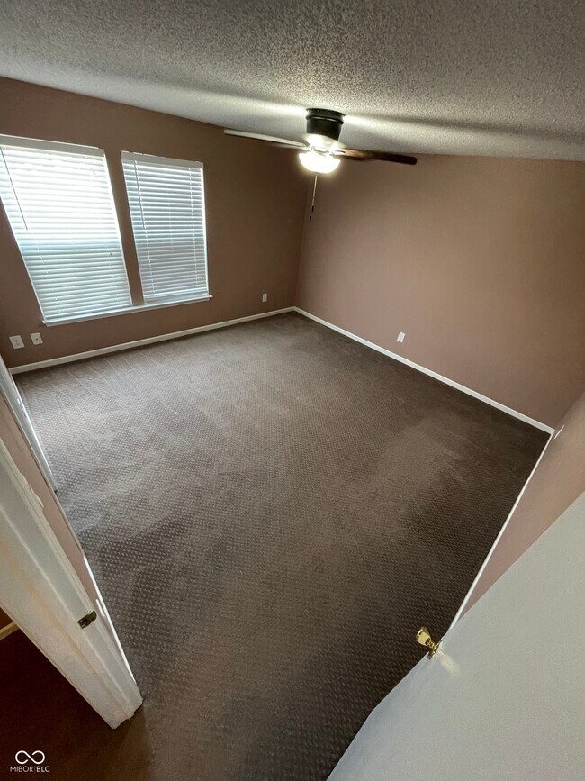 Building Photo - 2830 Monarchy Ln