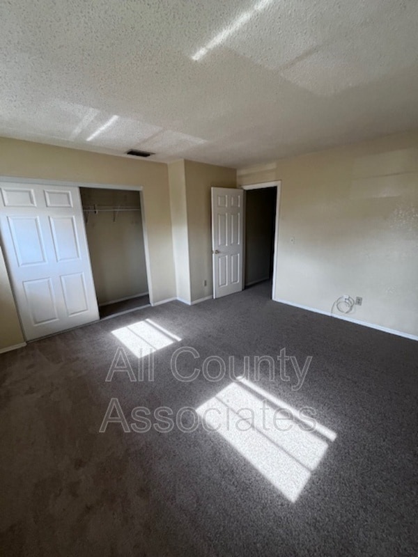 Building Photo - 8933 Cochise Ln