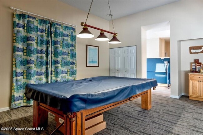 Building Photo - 6061 N River Run Dr