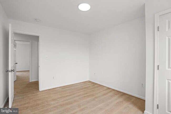 Building Photo - 4905 Brookwood Rd