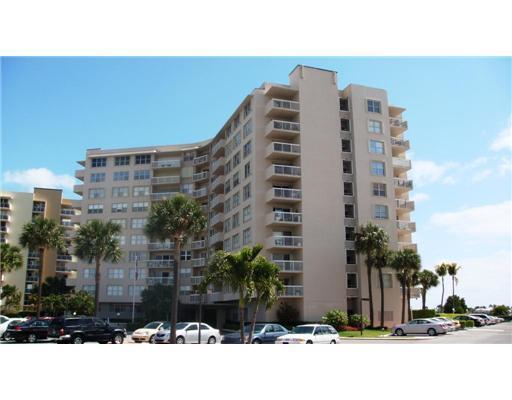Building Photo - 2600 N Flagler Dr
