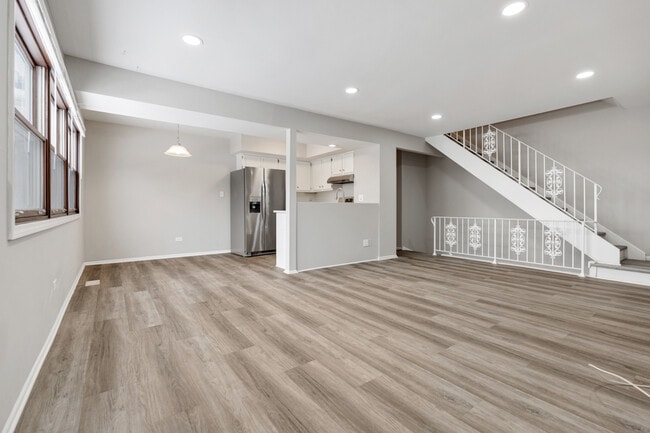 Building Photo - 262 W Inverrary Ln