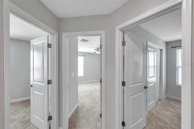 Building Photo - 11820 Sunburst Marble Rd