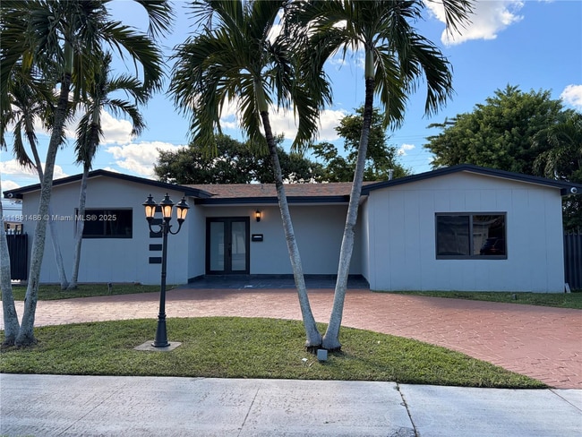 Building Photo - 2120 SW 84th Ave