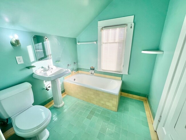 Building Photo - Timeless Two-Story Charm in the Heart of Bluff Park