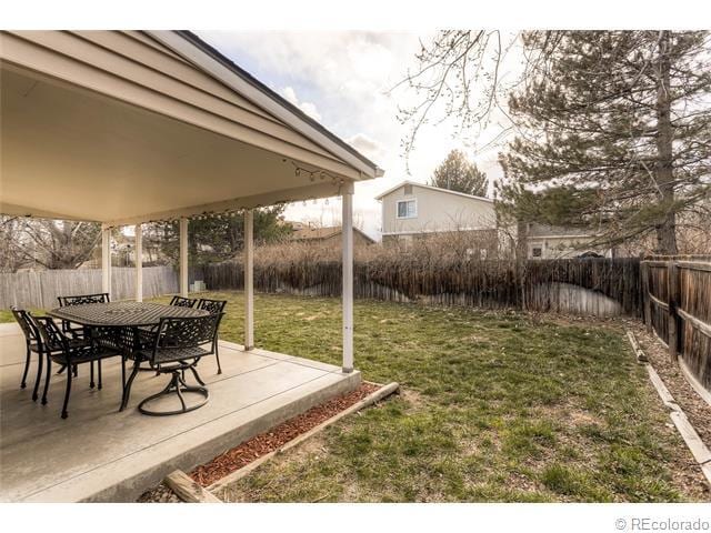 Large fenced backyard with covered patio - 7091 Beech Street