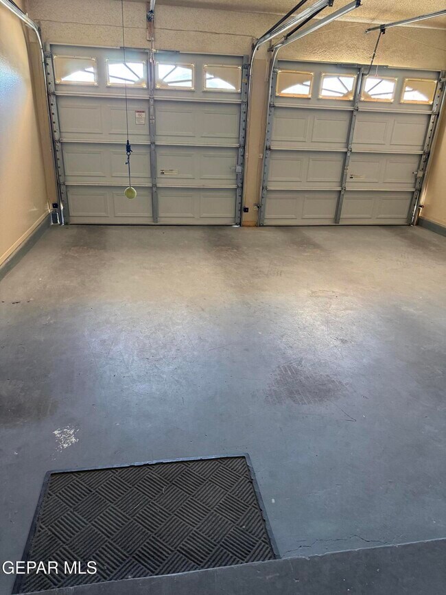 Building Photo - 3245 Nederland Ln