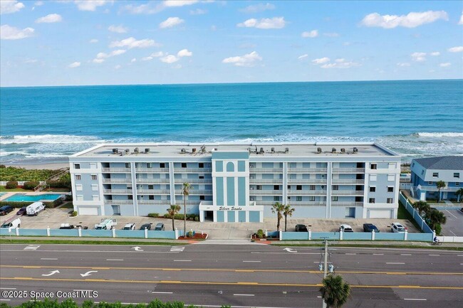 Building Photo - 297 Jimmy Buffett Mem Hwy