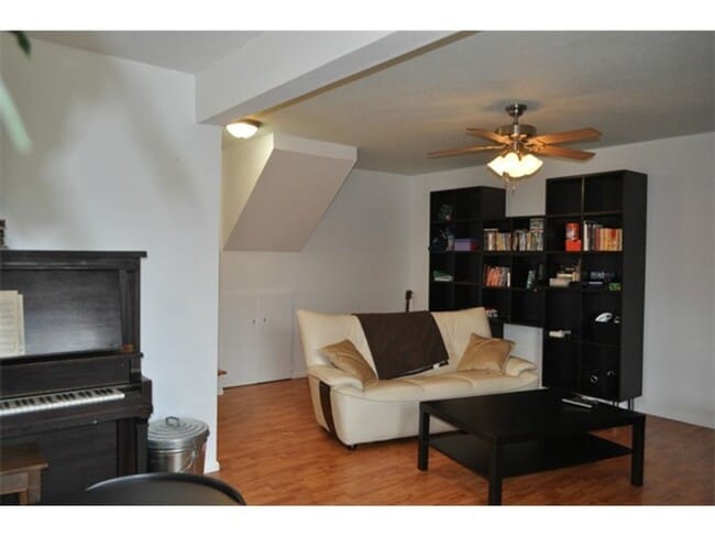 Building Photo - Pet friendly! - 4 bed/2 bath house in Ferndale!