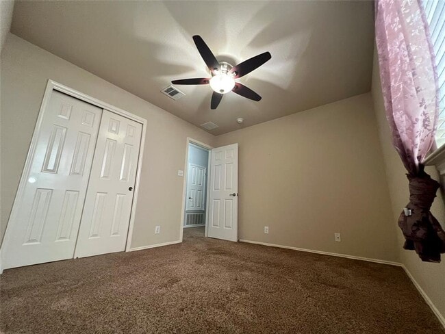 Building Photo - 309 Riverine Way