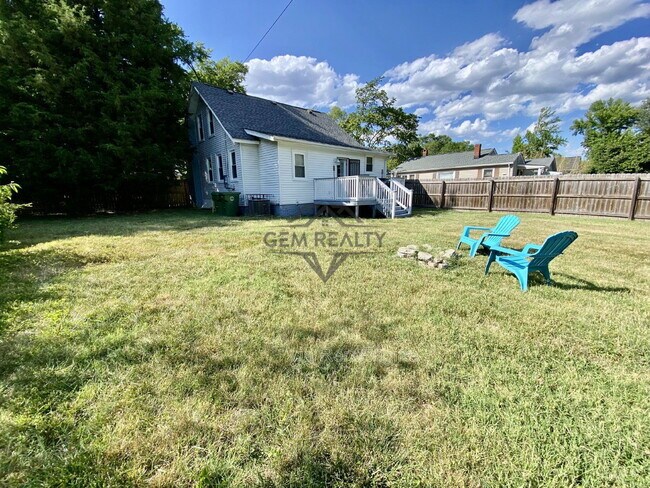 Building Photo - 3100 Stockton St