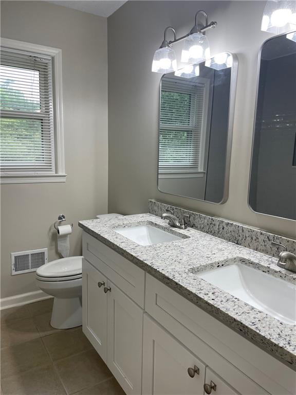 Building Photo - 3441 Brookhill Cir