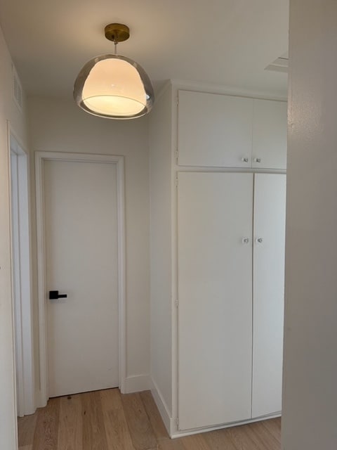 Building Photo - 1011 Hilldale Ave