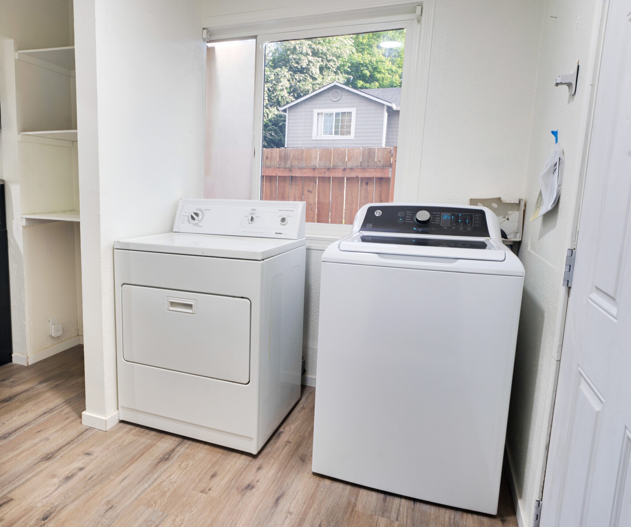 Laundry Area - 2919 SE 90th Pl