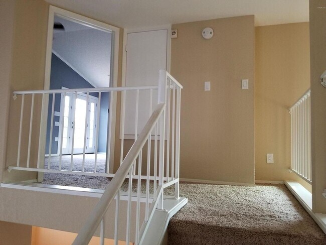 Building Photo - AVAILABLE NOW IN THE SPRINGS ON THE LAKE I...