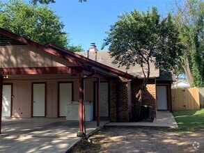 Building Photo - 316 W William Cannon Dr