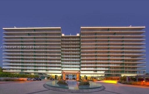 Building Photo - 360 Ocean Dr