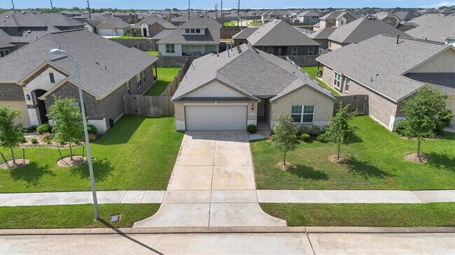 Building Photo - 31415 Stone Ridge Forest Dr