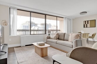 Building Photo - 1515 Richmond Hwy