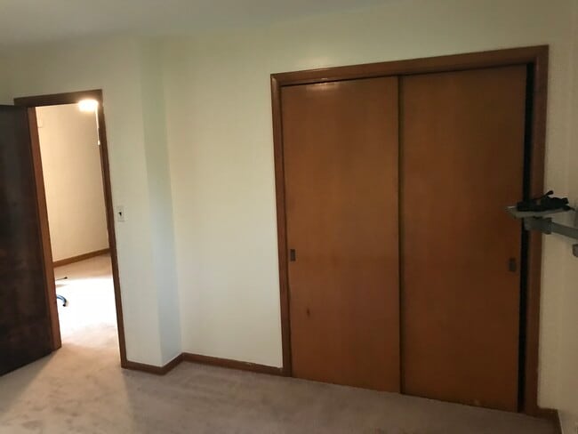 Building Photo - 4351 Dover Center Rd