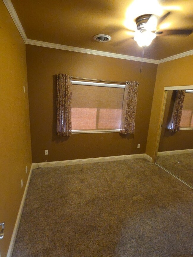 Building Photo - 4814 Iroquois Trail