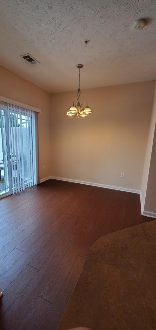 Building Photo - 1007 Wells Way