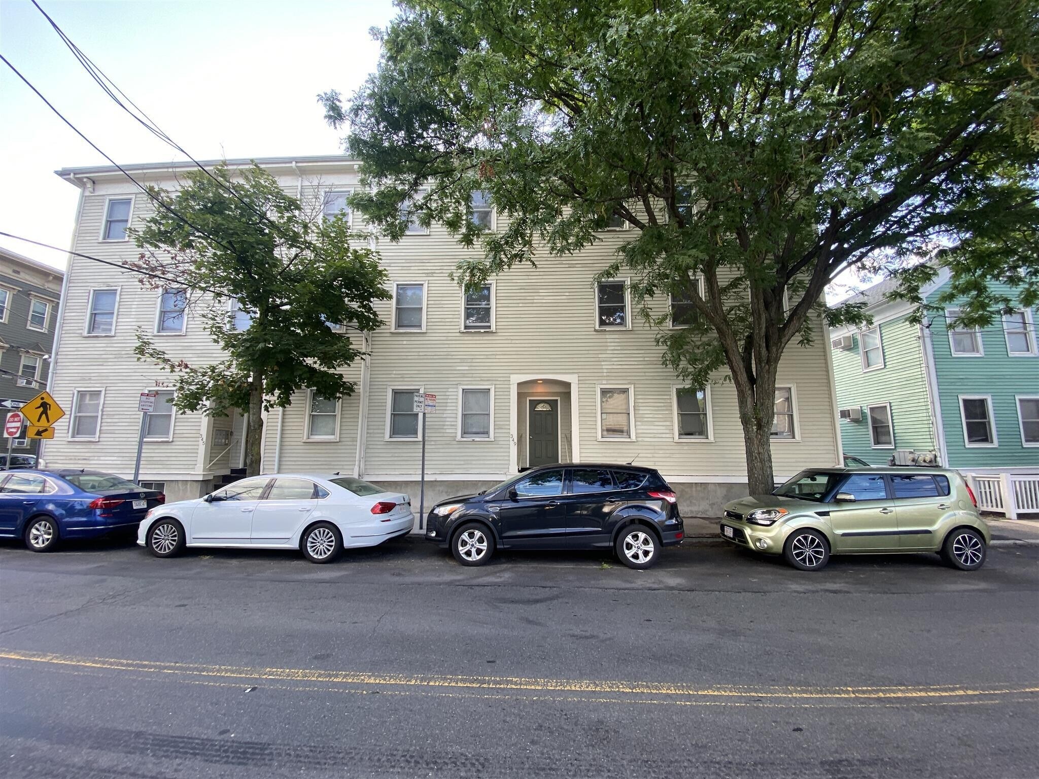 Building Photo - 359 Columbia St