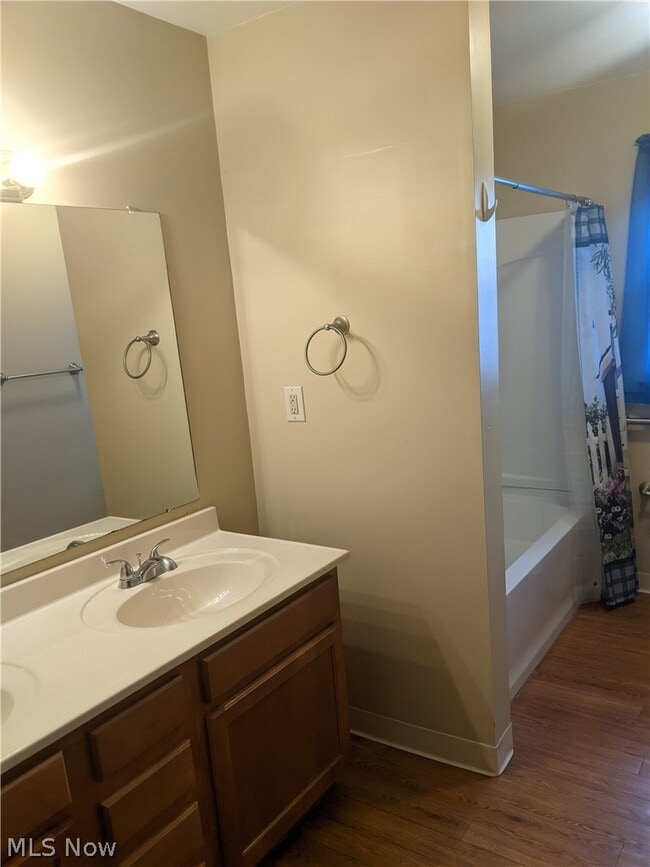 Building Photo - 51392 Breezy Hill Rd