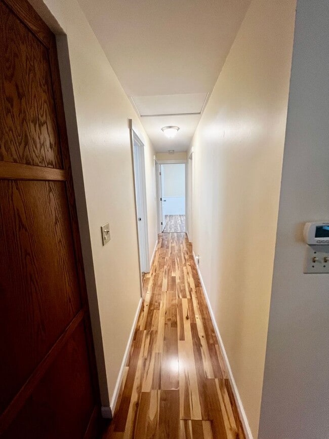 Building Photo - **** Application pending ****