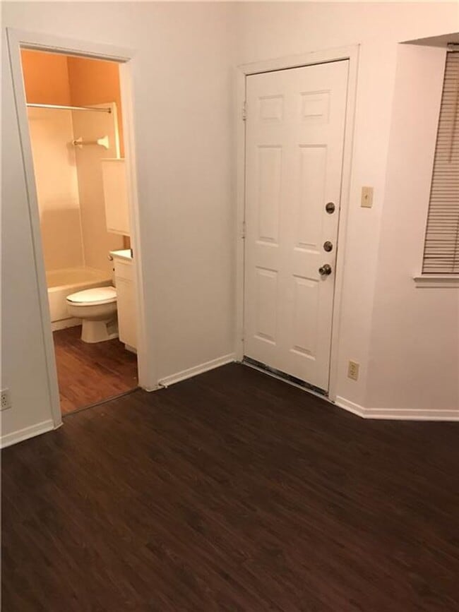 Building Photo - K661 - Salado Place #301