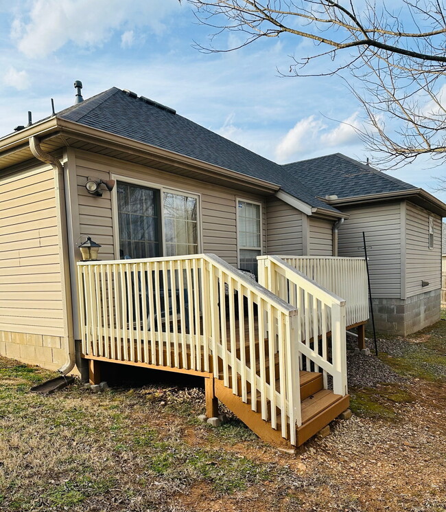 Building Photo - 4357 Beacon Ct