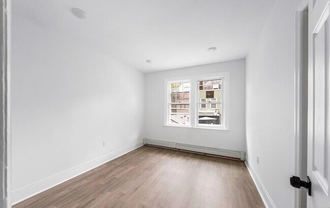Building Photo - 7420 4th Ave