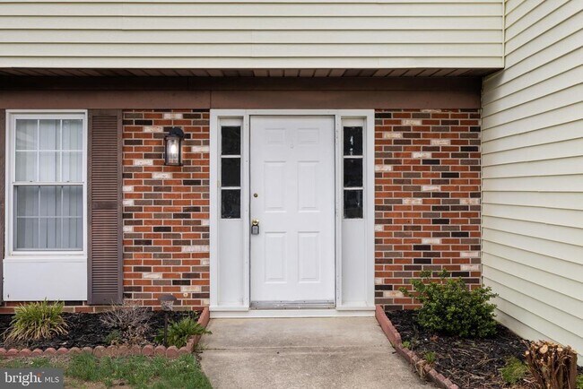 Building Photo - 68 Arbor Meadow Dr