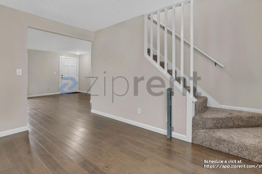 Building Photo - 20534 SW Rosa Dr