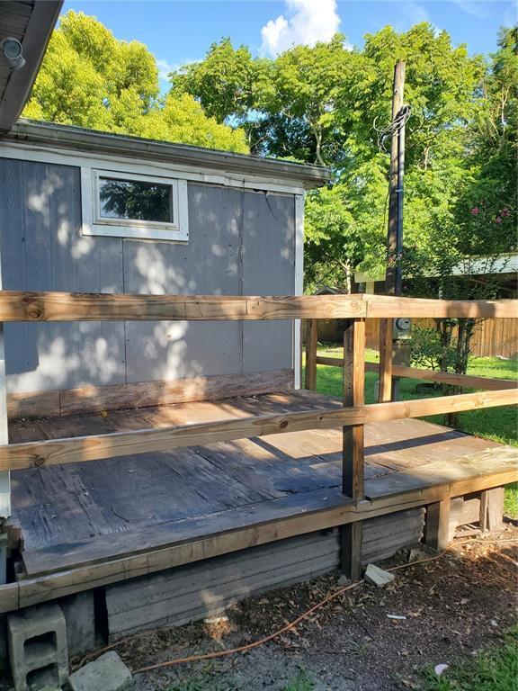 Building Photo - 4824 Sunset Rd