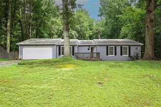 Building Photo - 2100 Whitebluff Way