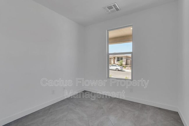 Building Photo - 13281 W Crimson Ter