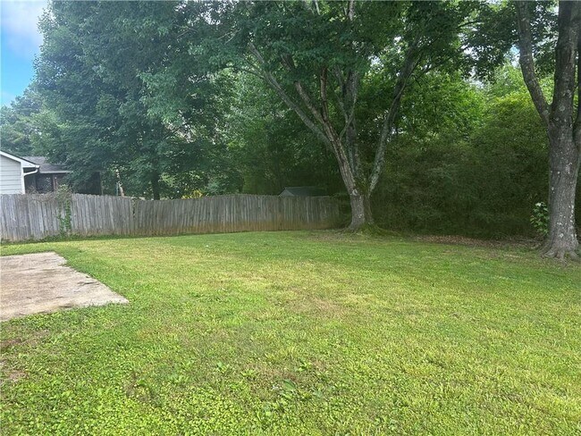 Building Photo - 10560 Willow Meadow Cir