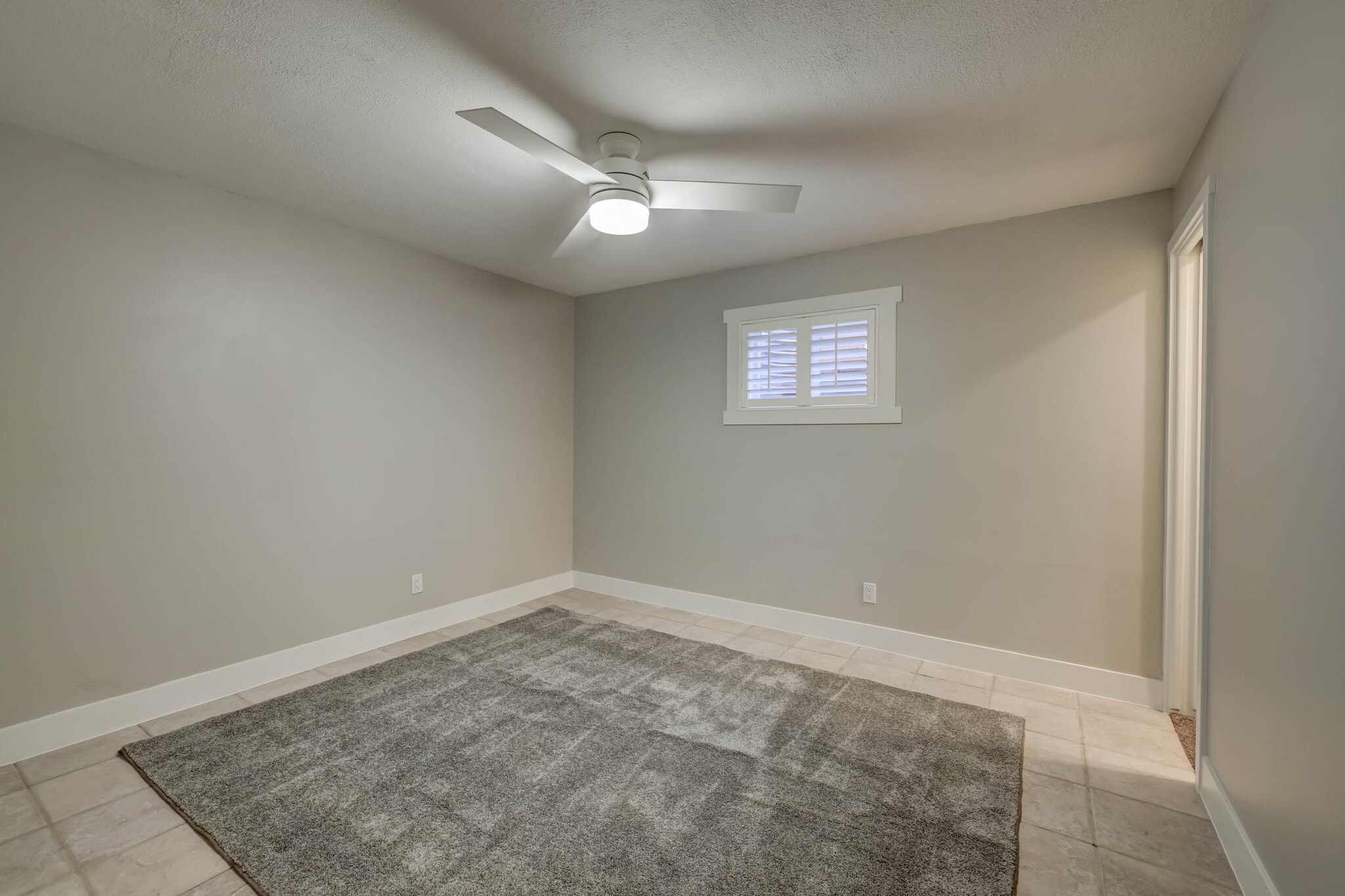 Building Photo - 660 S 400 E